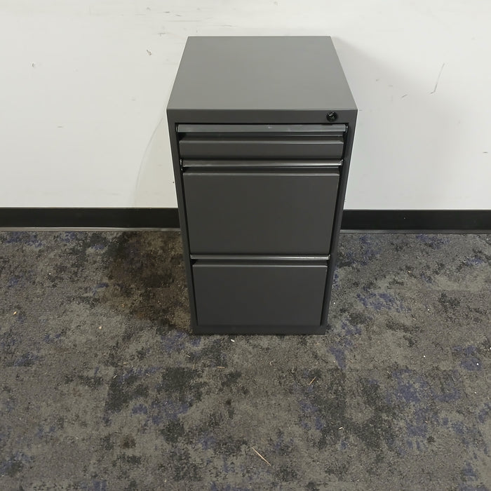 3 Drawer B/B/F Pedestal File Cabinet