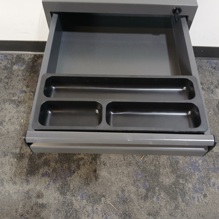 3 Drawer B/B/F Pedestal File Cabinet