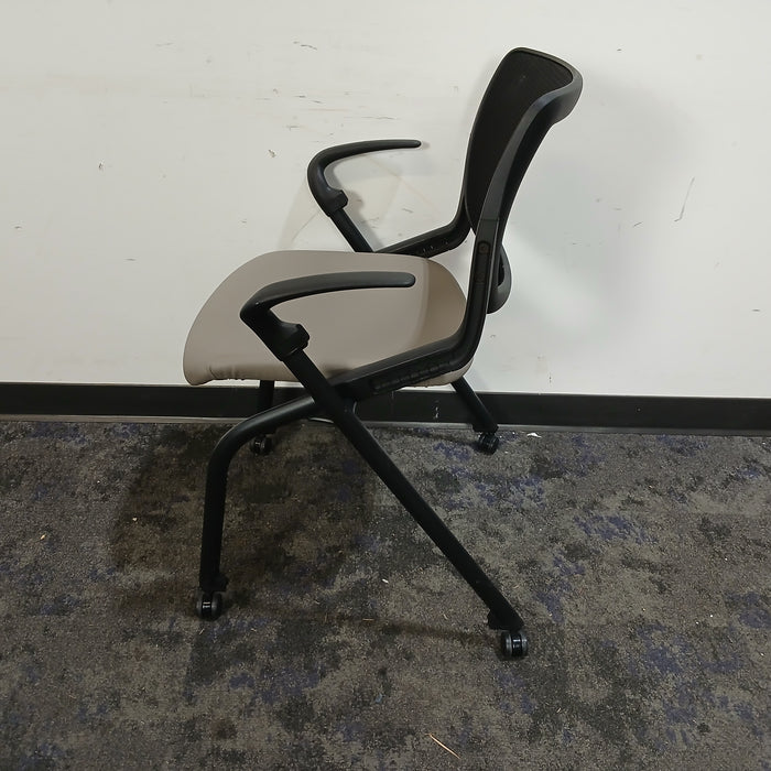 Stacking Guest Chair
