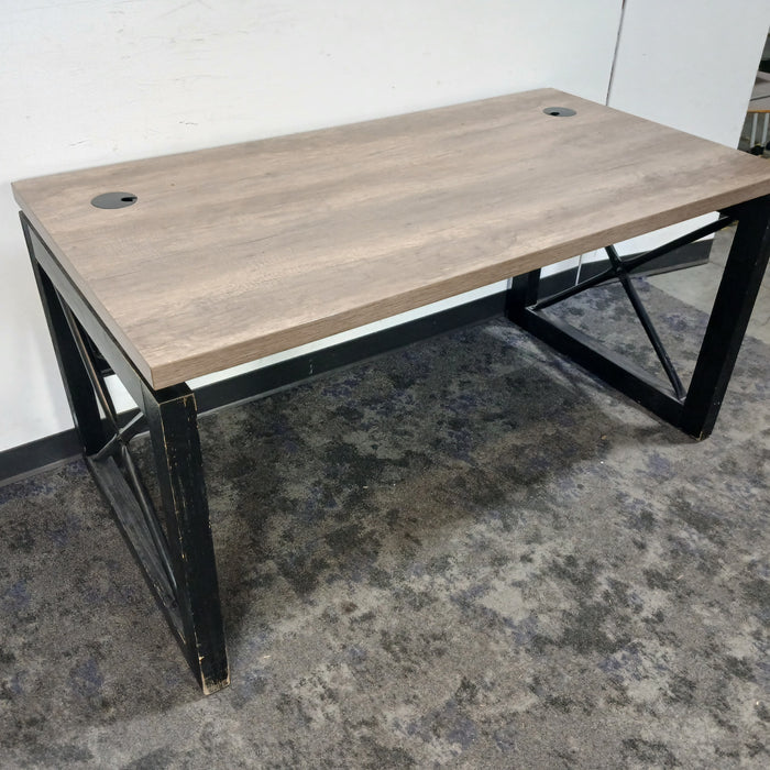 60" Straight Desk