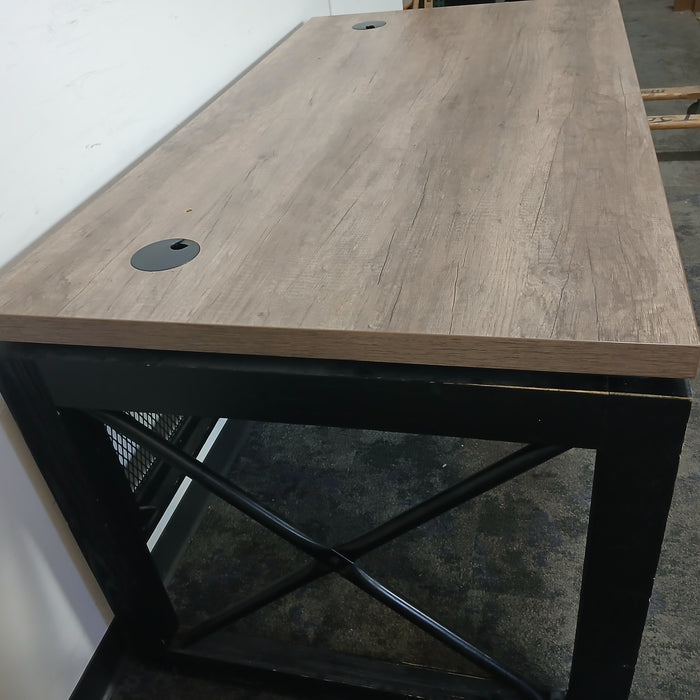 60" Straight Desk