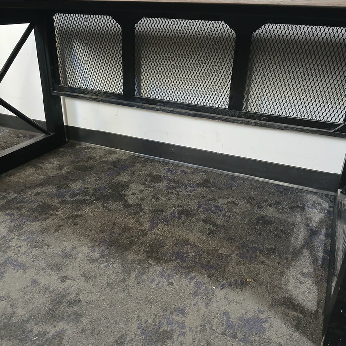 60" Straight Desk