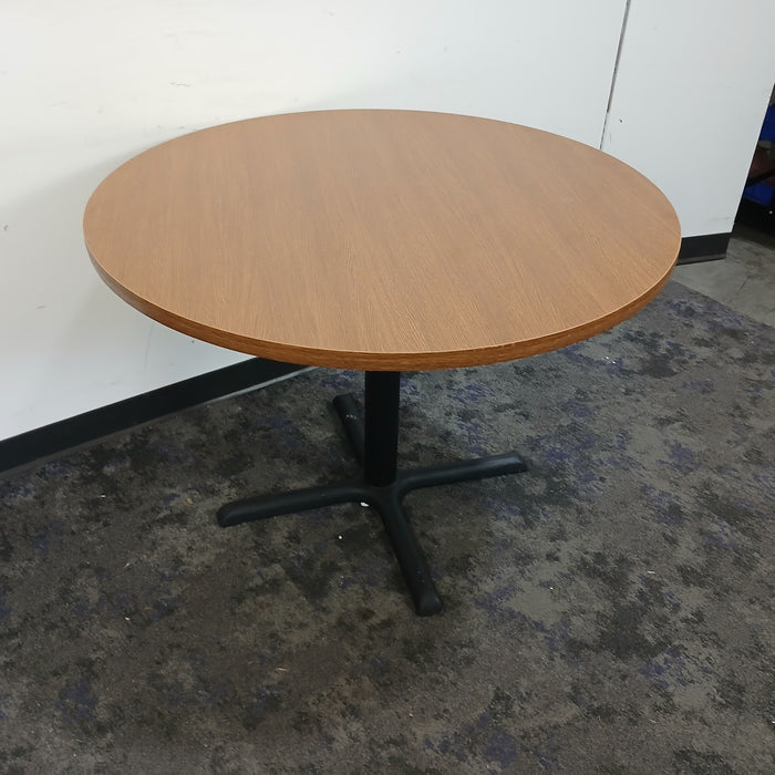 42" Round Table