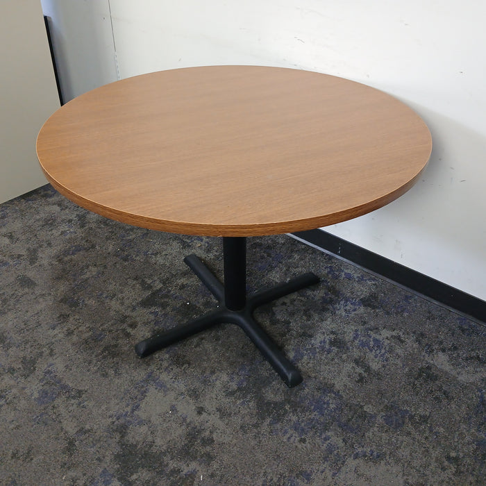 42" Round Table