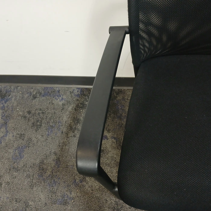 Mesh Back Guest Chair