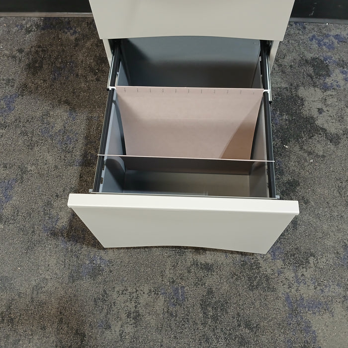 3 Drawer B/B/F Pedestal File Cabinet