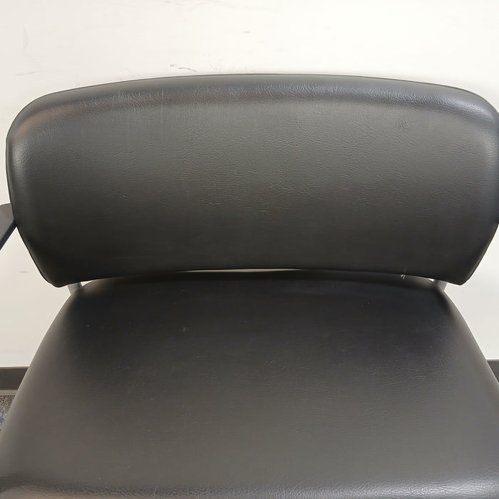 Extra Wide Guest Chair