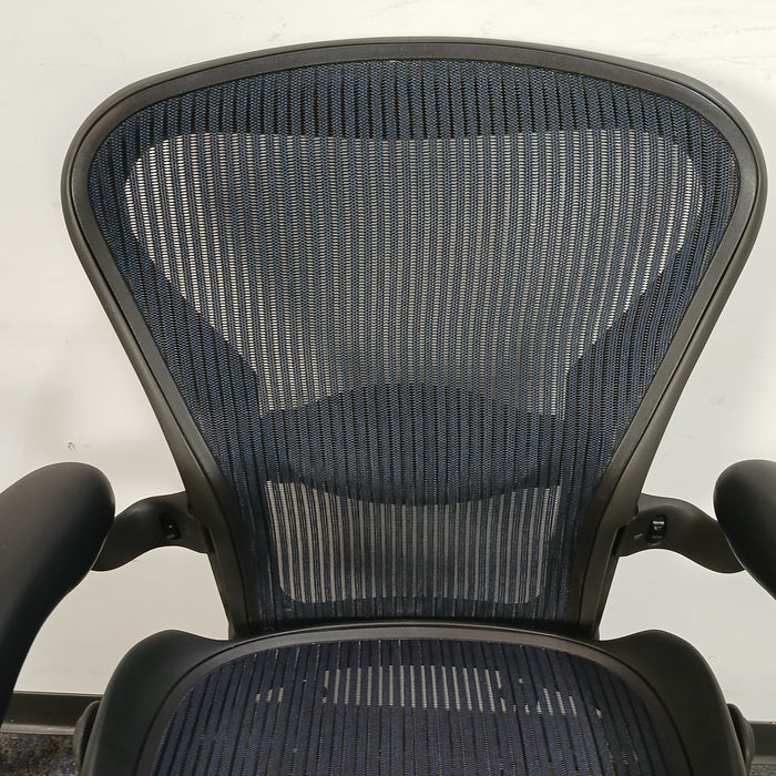 Herman Miller Aeron - Size B