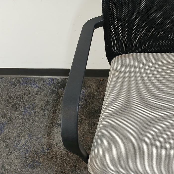 Mesh Back Guest Chair