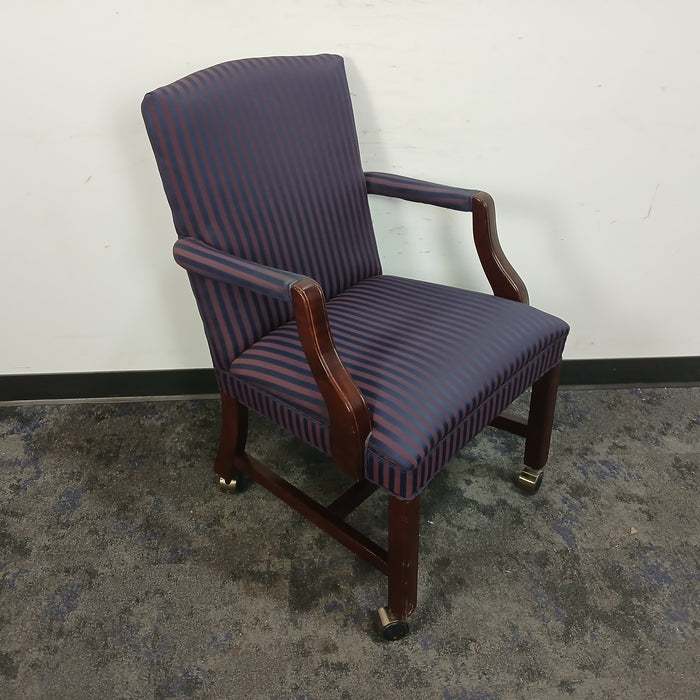 Rolling Guest Chair