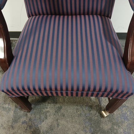 Rolling Guest Chair