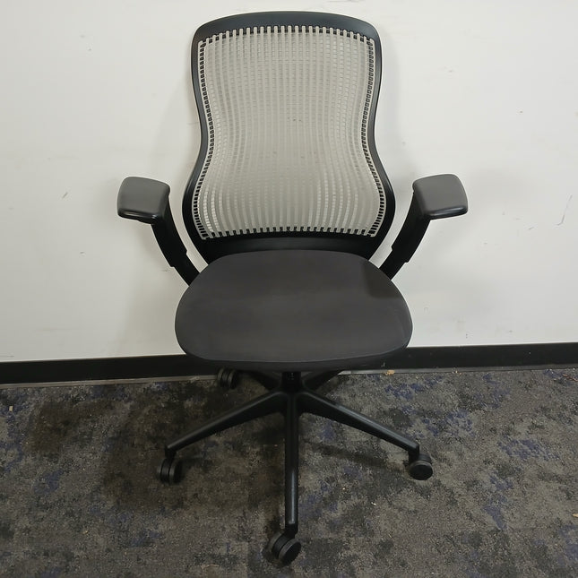 Knoll Generation Chair