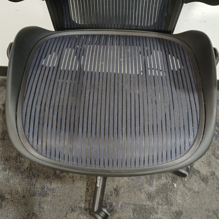 Herman Miller Aeron - Size B