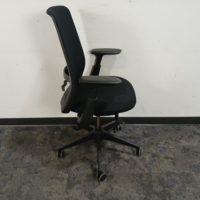 Soji Office Chair