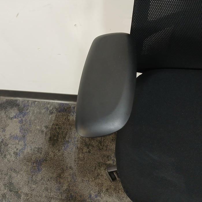 Soji Office Chair
