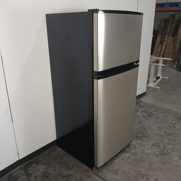 Top Freezer Refrigerator