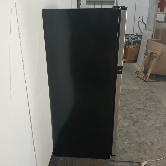 Top Freezer Refrigerator