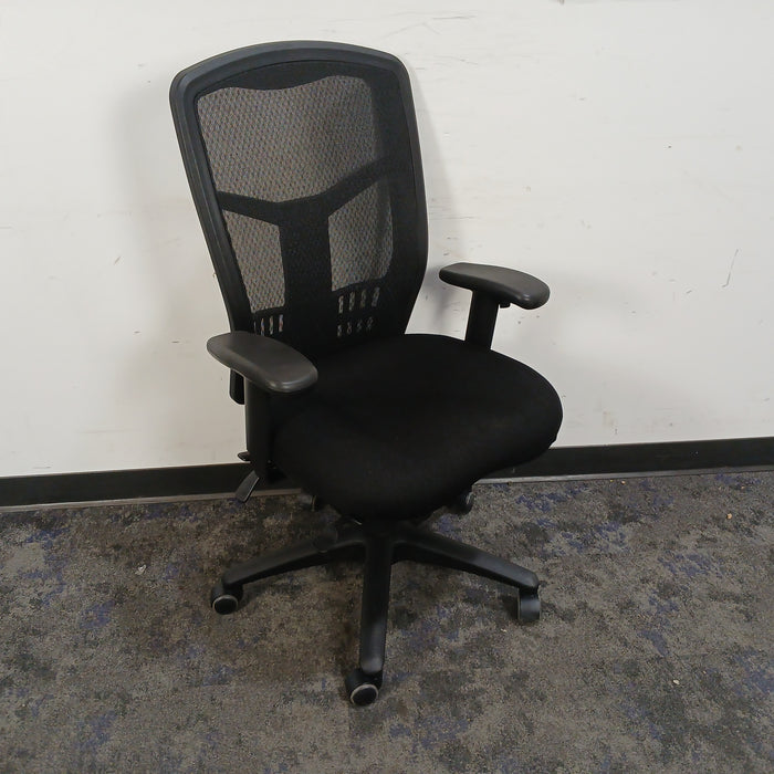 Mesh Task Chair
