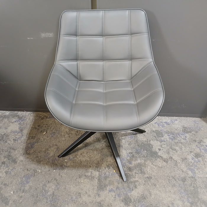 Neo Lounge Chair