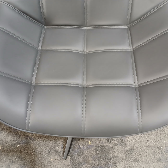 Neo Lounge Chair