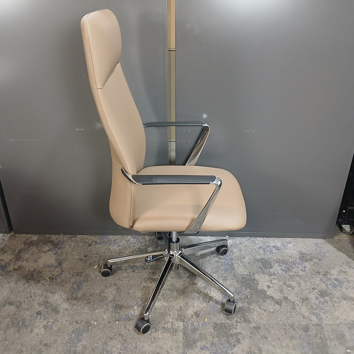 Dolce Conference Room Chair