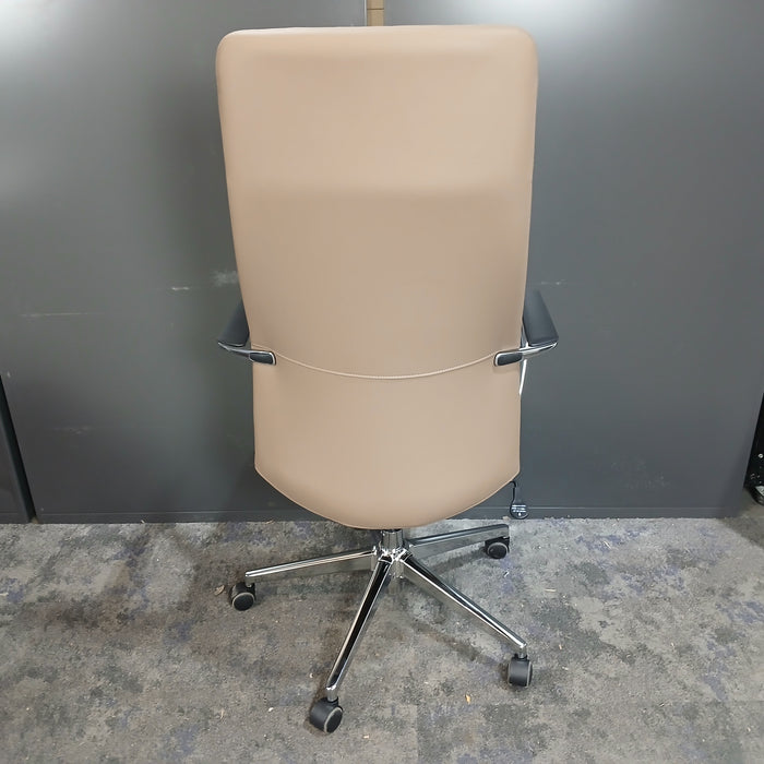 Dolce Conference Room Chair