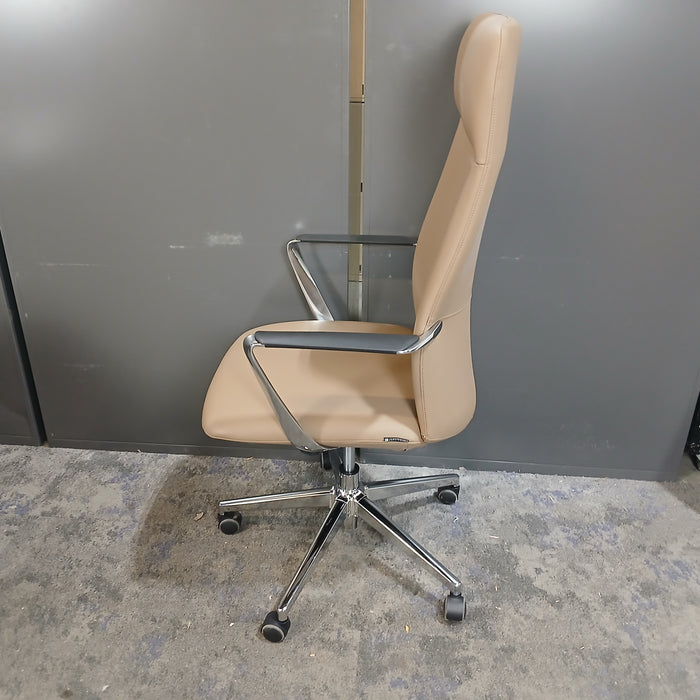 Dolce Conference Room Chair