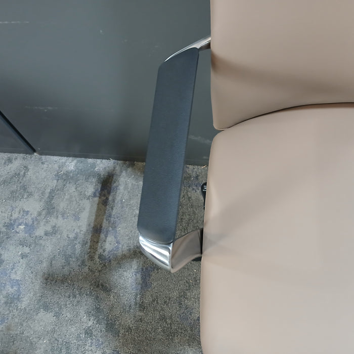Dolce Conference Room Chair