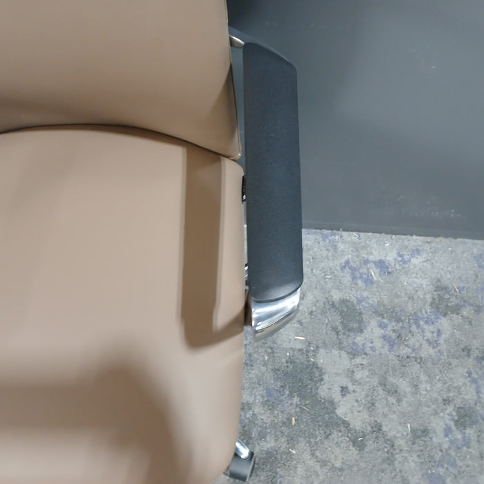Dolce Conference Room Chair