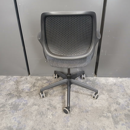 Niro Task Chair