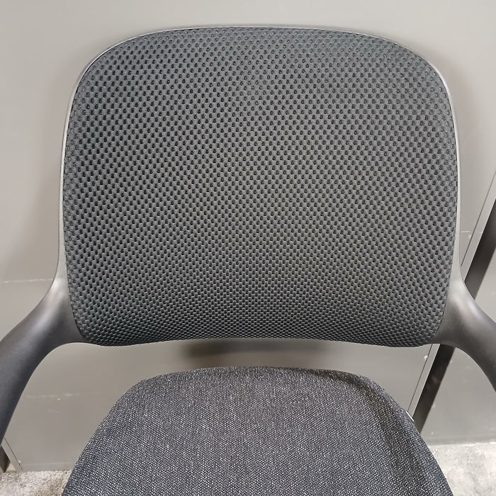 Niro Task Chair