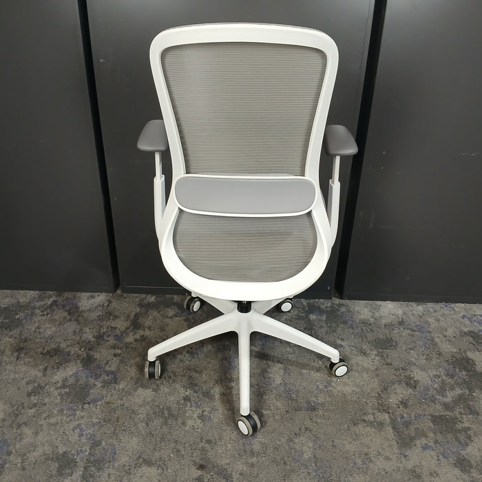 Crescent Desk Chair