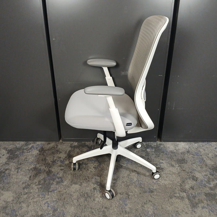 Crescent Desk Chair