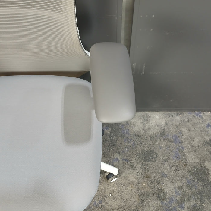 Crescent Desk Chair