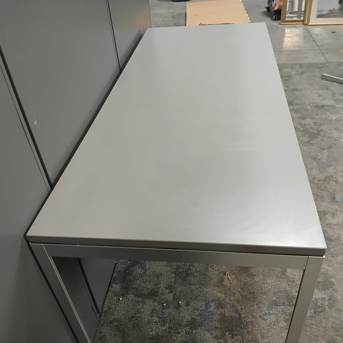 72" Straight Desk