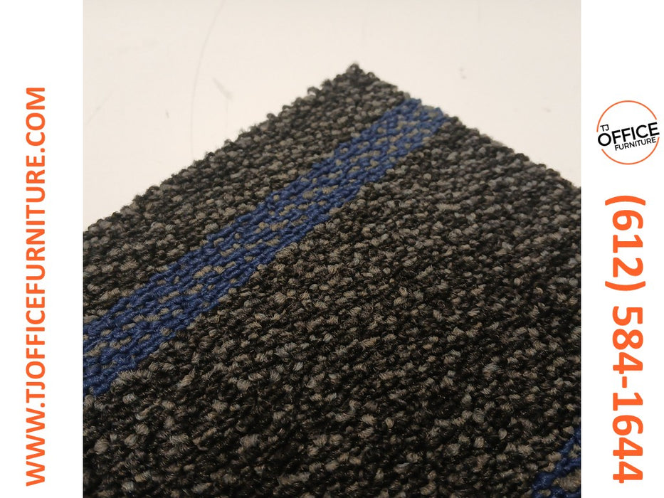 Carpet Square - 1233 Square Feet (#7183)