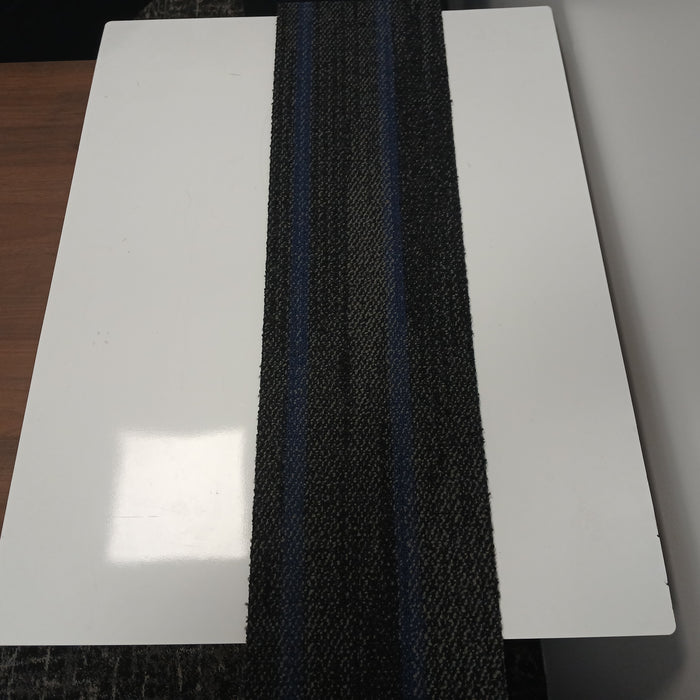 Carpet Square - 1233 Square Feet (#7183)