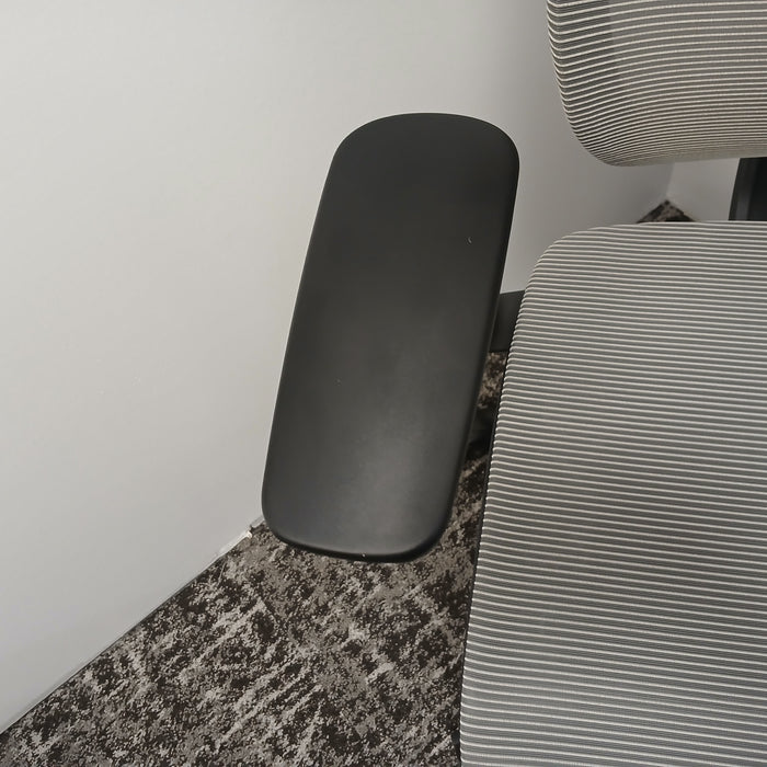 Onda Desk Chair