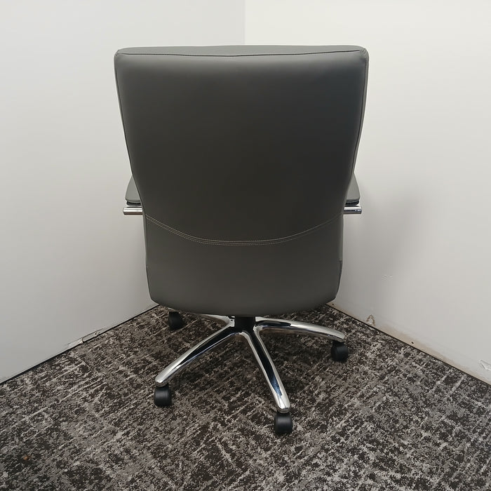 Wren Conference Room Chair