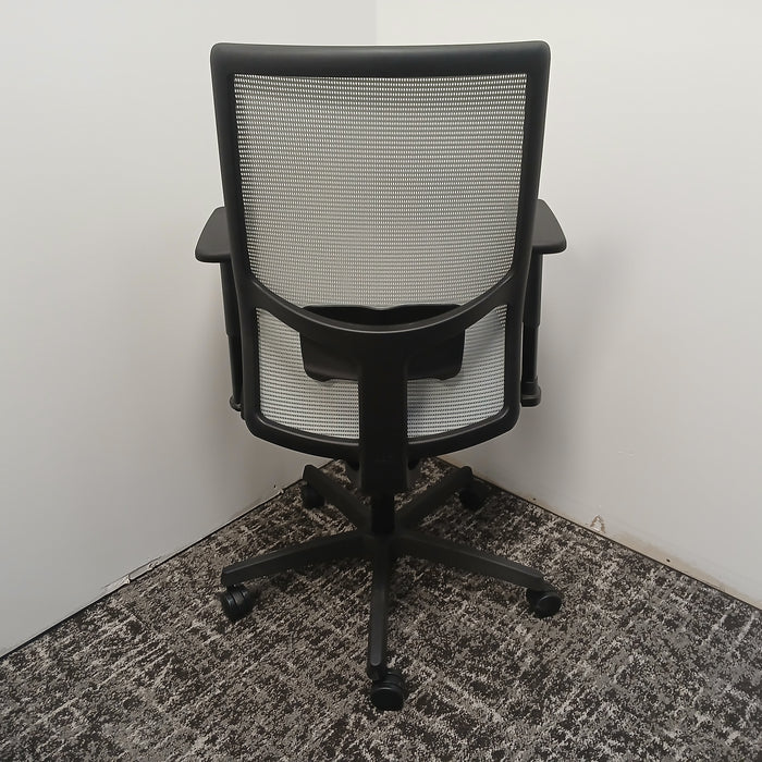 Ignition 2.0 Desk Chair