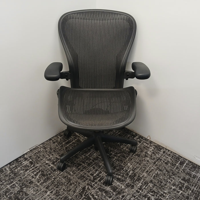 Aeron Office Chair - Size C (#7205)