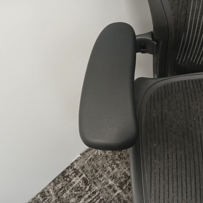 Aeron Office Chair - Size C (#7205)