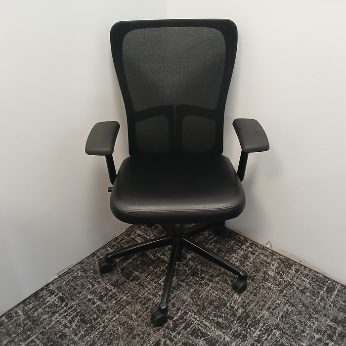 Zody Conference Room Chair