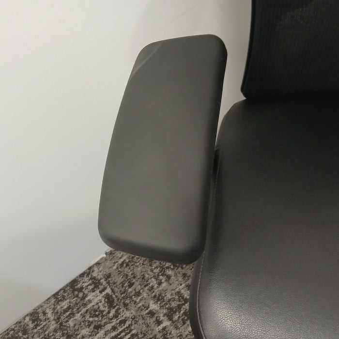Zody Conference Room Chair
