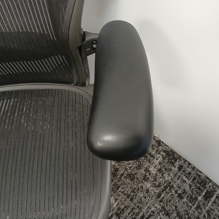 Aeron Office Chair - Size B