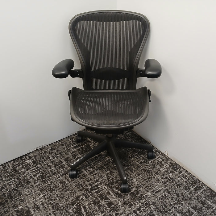 Aeron Office Chair - Size B