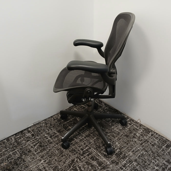 Aeron Office Chair - Size B