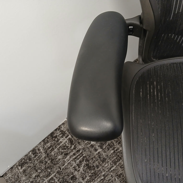 Aeron Office Chair - Size B