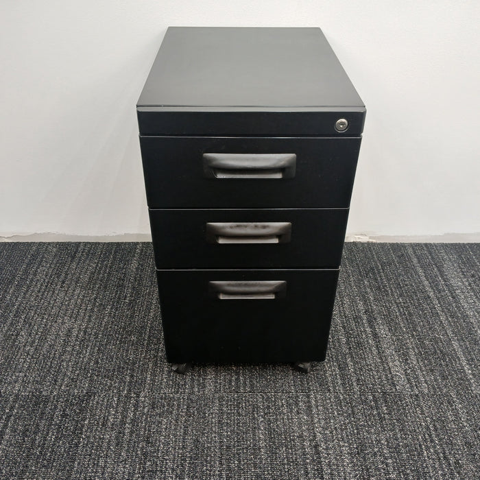 2 Drawer B/B/F Pedestal File Cabinet