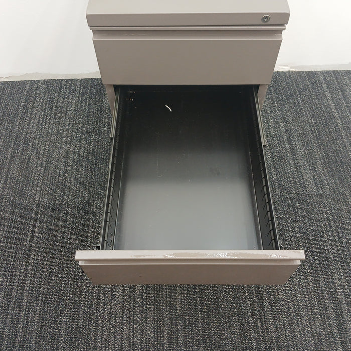 3 Drawer B/B/F Pedestal File Cabinet